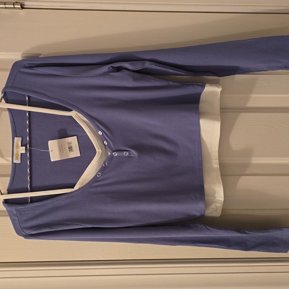 SUGAR MOON BRAND WOMENS JUNIOR SIZE LONG SLEEVES BLUE RIBBED TOP & WHITE TANK XL